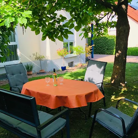 Apartment Suedpfalz Mit Fernblick Bochingen